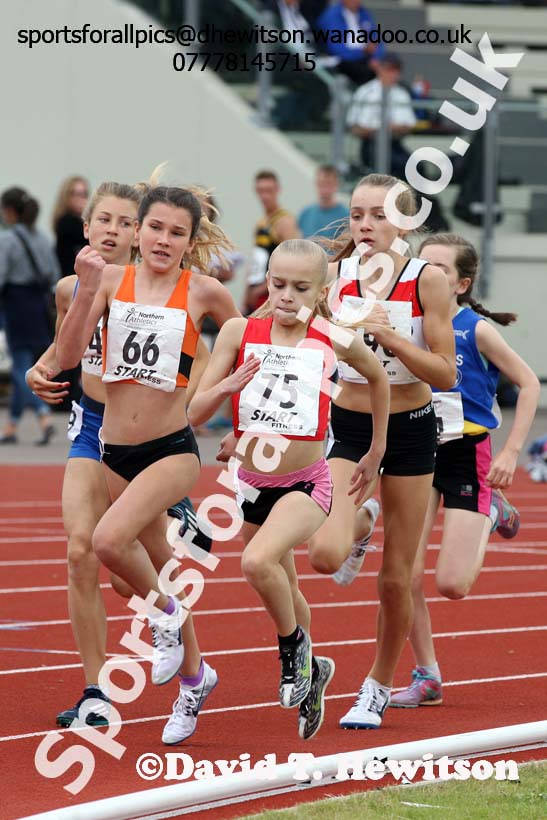 Girls under-13s 800 metres, Northern Under-13s, U-15s and 17s Championships. Photo: David T. Hewitson/Sports for All Pics